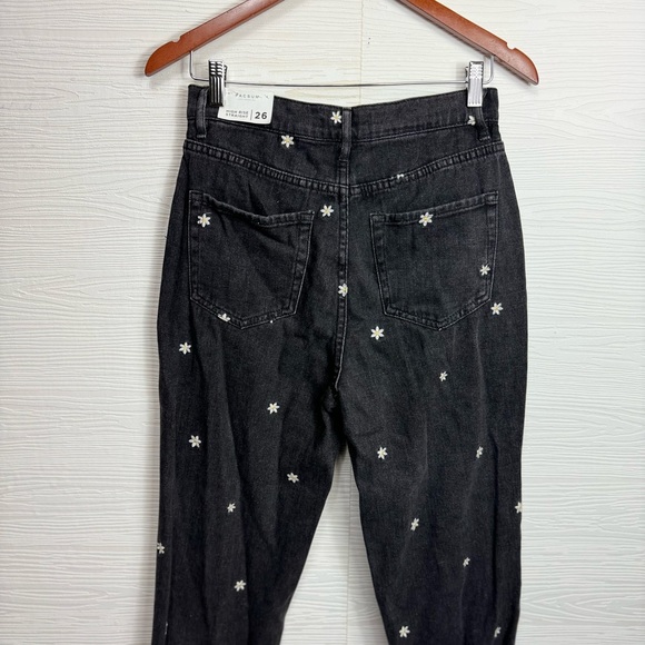 PacSun Black Daisy High Waisted Straight Leg Jeans 26 - Picture 5 of 11